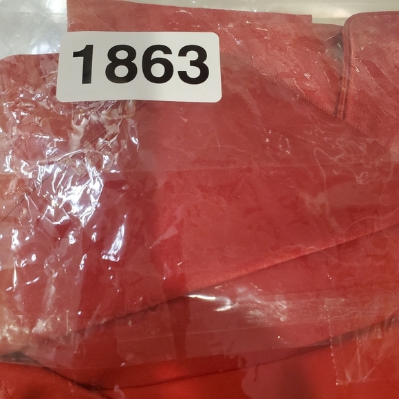 Victoria's Secret red bottom down pijama Top size S - Picture 7 of 7